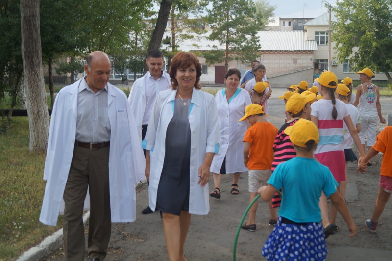 Анатолий Чадов посетил Гайский детский дом-интернат